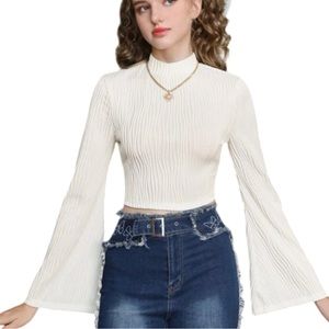 SHEIN MOD Textured Keyhole Back Flounce Sleeve Cream Tee Size Medium Nwot